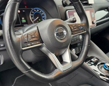 Серый Ниссан Лиф, объемом двигателя 0 л и пробегом 28 тыс. км за 19300 $, фото 31 на Automoto.ua