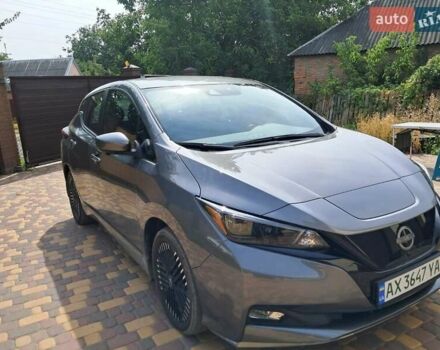 Серый Ниссан Лиф, объемом двигателя 0 л и пробегом 39 тыс. км за 14950 $, фото 1 на Automoto.ua