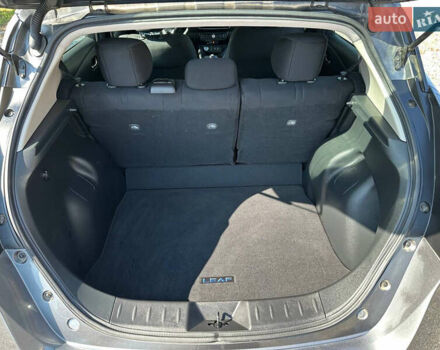 Серый Ниссан Лиф, объемом двигателя 0 л и пробегом 18 тыс. км за 17900 $, фото 16 на Automoto.ua