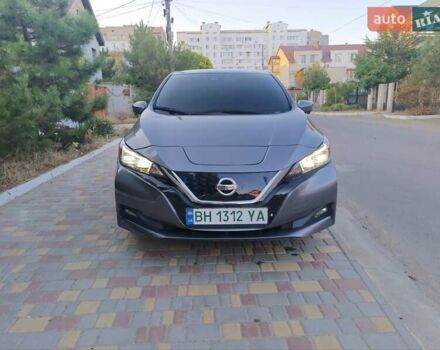 Серый Ниссан Лиф, объемом двигателя 0 л и пробегом 77 тыс. км за 15800 $, фото 3 на Automoto.ua