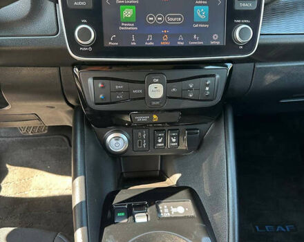 Серый Ниссан Лиф, объемом двигателя 0 л и пробегом 18 тыс. км за 17900 $, фото 20 на Automoto.ua