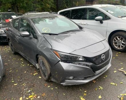 Серый Ниссан Лиф, объемом двигателя 0 л и пробегом 32 тыс. км за 17000 $, фото 5 на Automoto.ua