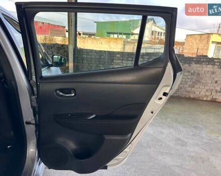 Сірий Ніссан Ліф, об'ємом двигуна 0 л та пробігом 36 тис. км за 16799 $, фото 43 на Automoto.ua