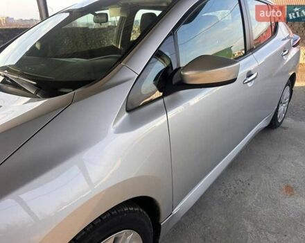 Сірий Ніссан Ліф, об'ємом двигуна 0 л та пробігом 36 тис. км за 16799 $, фото 7 на Automoto.ua