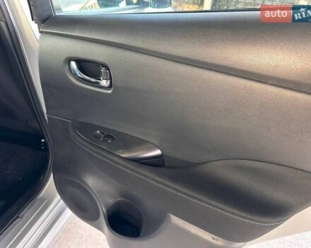 Сірий Ніссан Ліф, об'ємом двигуна 0 л та пробігом 36 тис. км за 16799 $, фото 44 на Automoto.ua