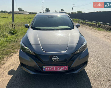 Серый Ниссан Лиф, объемом двигателя 0 л и пробегом 10 тыс. км за 15800 $, фото 1 на Automoto.ua