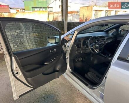 Сірий Ніссан Ліф, об'ємом двигуна 0 л та пробігом 36 тис. км за 16799 $, фото 29 на Automoto.ua