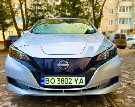Серый Ниссан Лиф, объемом двигателя 0 л и пробегом 6 тыс. км за 15900 $, фото 1 на Automoto.ua