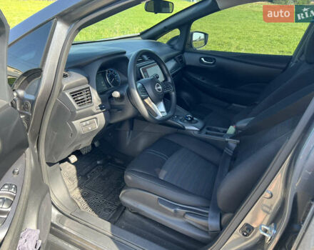 Серый Ниссан Лиф, объемом двигателя 0 л и пробегом 10 тыс. км за 15800 $, фото 8 на Automoto.ua