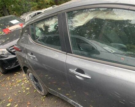 Серый Ниссан Лиф, объемом двигателя 0 л и пробегом 32 тыс. км за 17000 $, фото 8 на Automoto.ua