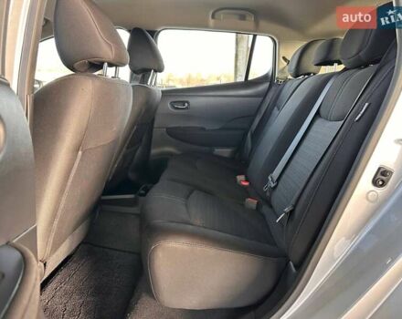 Сірий Ніссан Ліф, об'ємом двигуна 0 л та пробігом 36 тис. км за 16799 $, фото 39 на Automoto.ua