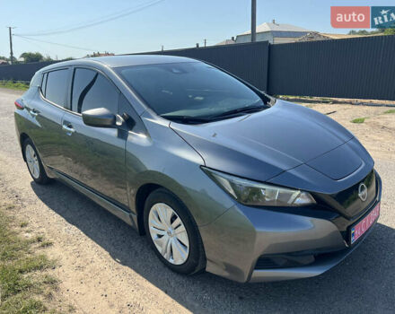 Серый Ниссан Лиф, объемом двигателя 0 л и пробегом 10 тыс. км за 15800 $, фото 2 на Automoto.ua