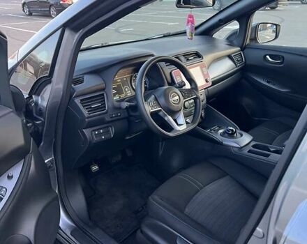 Сірий Ніссан Ліф, об'ємом двигуна 0 л та пробігом 24 тис. км за 17500 $, фото 8 на Automoto.ua