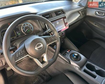 Сірий Ніссан Ліф, об'ємом двигуна 0 л та пробігом 36 тис. км за 16799 $, фото 34 на Automoto.ua