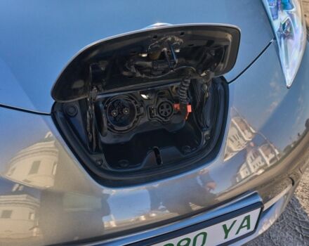 Сірий Ніссан Ліф, об'ємом двигуна 0 л та пробігом 192 тис. км за 7000 $, фото 1 на Automoto.ua