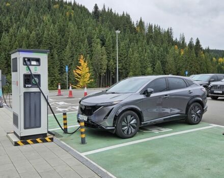 Серый Ниссан Лиф, объемом двигателя 0 л и пробегом 12 тыс. км за 27300 $, фото 17 на Automoto.ua