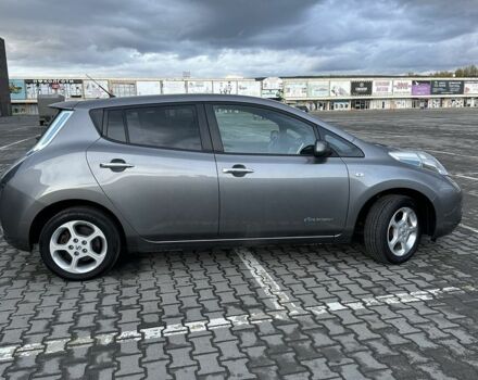 Серый Ниссан Лиф, объемом двигателя 0 л и пробегом 90 тыс. км за 6900 $, фото 5 на Automoto.ua