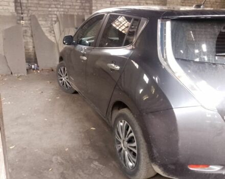 Серый Ниссан Лиф, объемом двигателя 0 л и пробегом 211 тыс. км за 6999 $, фото 2 на Automoto.ua