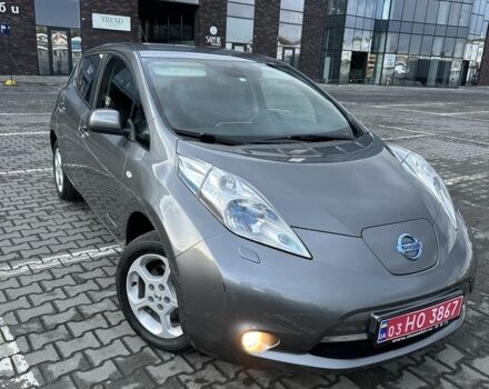 Серый Ниссан Лиф, объемом двигателя 0 л и пробегом 90 тыс. км за 6900 $, фото 3 на Automoto.ua