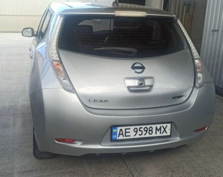 Серый Ниссан Лиф, объемом двигателя 0 л и пробегом 142 тыс. км за 7400 $, фото 4 на Automoto.ua