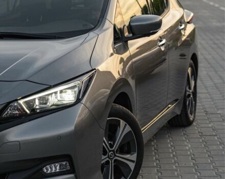 Серый Ниссан Лиф, об'ємом двигуна 0 л та пробігом 39 тис. км за 14000 $, фото 1 на Automoto.ua