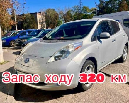 Серый Ниссан Лиф, объемом двигателя 0 л и пробегом 120 тыс. км за 10300 $, фото 1 на Automoto.ua