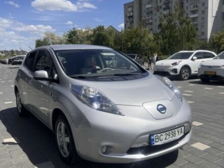 Ниссан Лиф 2011 в Дрогобыче на Automoto.ua Серый Ниссан Лиф, объемом двигателя 0 л и пробегом 86 тыс. км за 5500 $, фото 1 на Automoto.ua