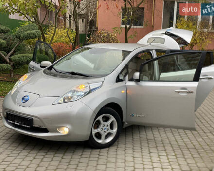 Серый Ниссан Лиф, объемом двигателя 0 л и пробегом 118 тыс. км за 5500 $, фото 1 на Automoto.ua