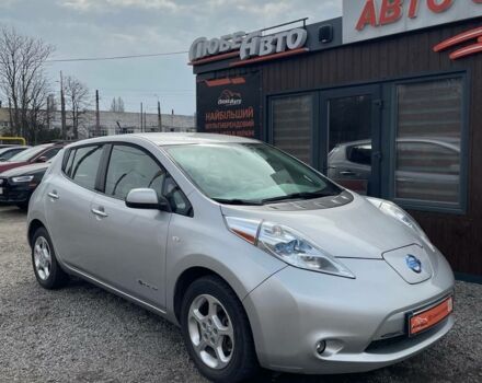 Сірий Ніссан Ліф, об'ємом двигуна 0 л та пробігом 136 тис. км за 5900 $, фото 1 на Automoto.ua