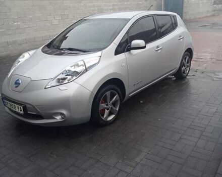 Серый Ниссан Лиф, объемом двигателя 0 л и пробегом 130 тыс. км за 4300 $, фото 1 на Automoto.ua