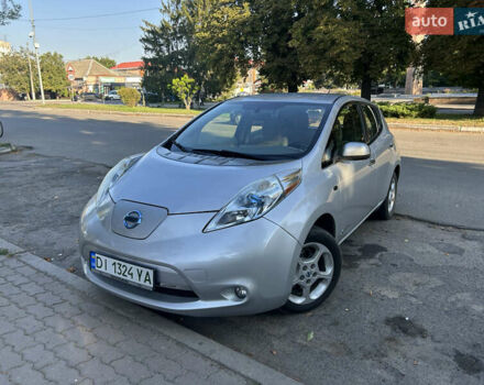 Сірий Ніссан Ліф, об'ємом двигуна 0 л та пробігом 145 тис. км за 3999 $, фото 1 на Automoto.ua