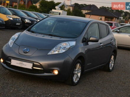 Сірий Ніссан Ліф, об'ємом двигуна 0 л та пробігом 100 тис. км за 5500 $, фото 1 на Automoto.ua