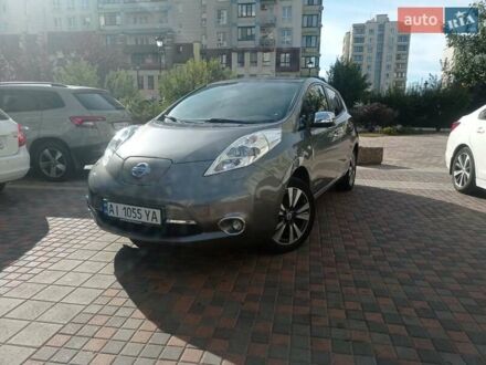 Сірий Ніссан Ліф, об'ємом двигуна 0 л та пробігом 85 тис. км за 8970 $, фото 1 на Automoto.ua