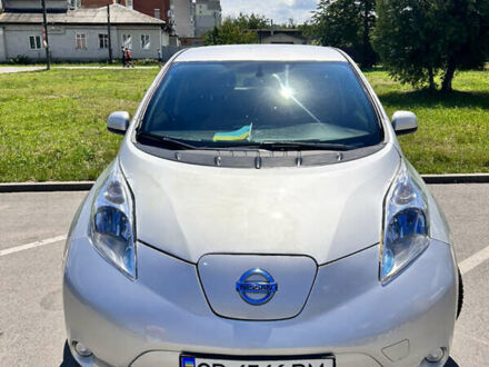 Сірий Ніссан Ліф, об'ємом двигуна 0 л та пробігом 146 тис. км за 6100 $, фото 1 на Automoto.ua