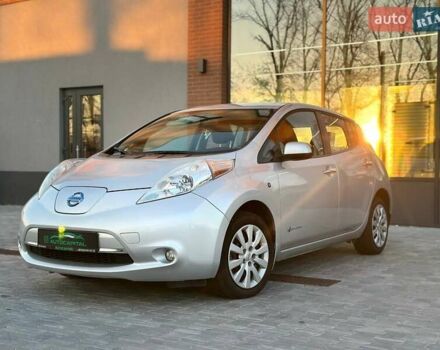 Серый Ниссан Лиф, объемом двигателя 0 л и пробегом 75 тыс. км за 5000 $, фото 1 на Automoto.ua