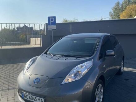 Серый Ниссан Лиф, объемом двигателя 0 л и пробегом 170 тыс. км за 5900 $, фото 1 на Automoto.ua