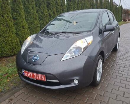 Серый Ниссан Лиф, объемом двигателя 0 л и пробегом 148 тыс. км за 5700 $, фото 1 на Automoto.ua