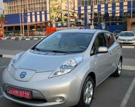 Сірий Ніссан Ліф, об'ємом двигуна 0 л та пробігом 122 тис. км за 6100 $, фото 1 на Automoto.ua