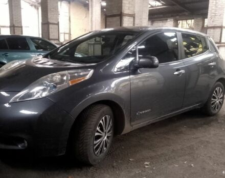 Серый Ниссан Лиф, объемом двигателя 0 л и пробегом 211 тыс. км за 6999 $, фото 1 на Automoto.ua