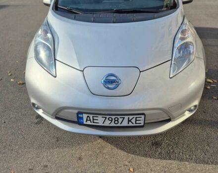Серый Ниссан Лиф, объемом двигателя 0 л и пробегом 200 тыс. км за 9000 $, фото 1 на Automoto.ua