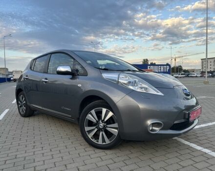 Серый Ниссан Лиф, объемом двигателя 0 л и пробегом 138 тыс. км за 6500 $, фото 1 на Automoto.ua
