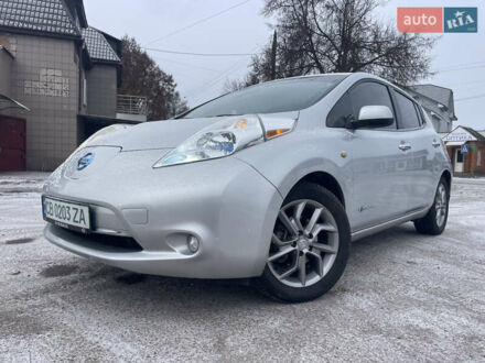 Серый Ниссан Лиф, объемом двигателя 0 л и пробегом 120 тыс. км за 5200 $, фото 1 на Automoto.ua