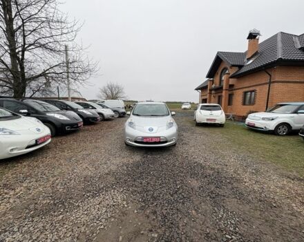 Сірий Ніссан Ліф, об'ємом двигуна 0 л та пробігом 57 тис. км за 6200 $, фото 1 на Automoto.ua