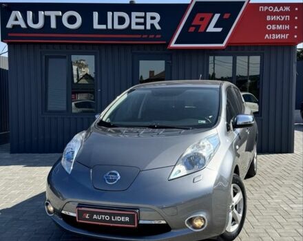 Сірий Ніссан Ліф, об'ємом двигуна 0 л та пробігом 244 тис. км за 7000 $, фото 1 на Automoto.ua