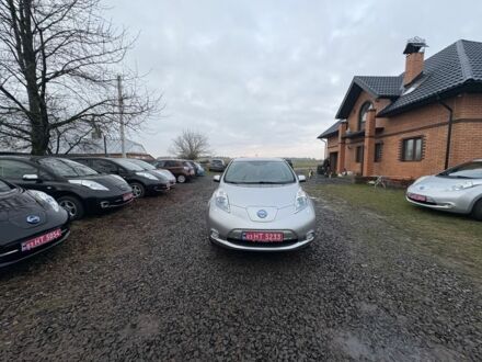 Серый Ниссан Лиф, объемом двигателя 0 л и пробегом 122 тыс. км за 5900 $, фото 1 на Automoto.ua