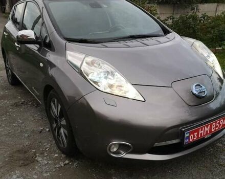 Серый Ниссан Лиф, объемом двигателя 0 л и пробегом 147 тыс. км за 6900 $, фото 1 на Automoto.ua