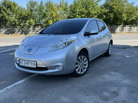 Серый Ниссан Лиф, объемом двигателя 0 л и пробегом 240 тыс. км за 5499 $, фото 1 на Automoto.ua