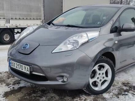 Сірий Ніссан Ліф, об'ємом двигуна 0 л та пробігом 93 тис. км за 7600 $, фото 1 на Automoto.ua
