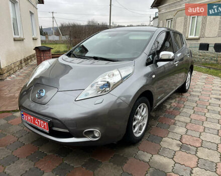 Серый Ниссан Лиф, объемом двигателя 0 л и пробегом 139 тыс. км за 7200 $, фото 1 на Automoto.ua