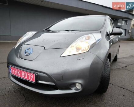 Сірий Ніссан Ліф, об'ємом двигуна 0 л та пробігом 127 тис. км за 7200 $, фото 1 на Automoto.ua